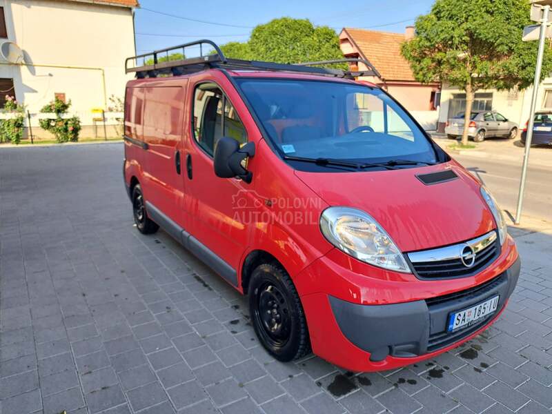 Opel Vivaro 