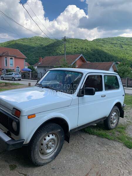 Lada Niva 