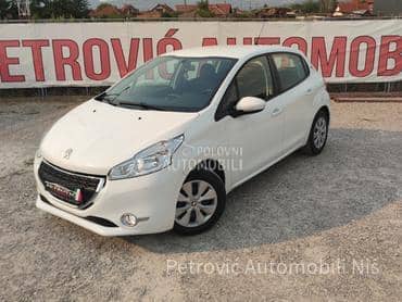 Peugeot 208 1.4 HDi  //STYLE//