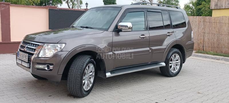 Mitsubishi Pajero N1