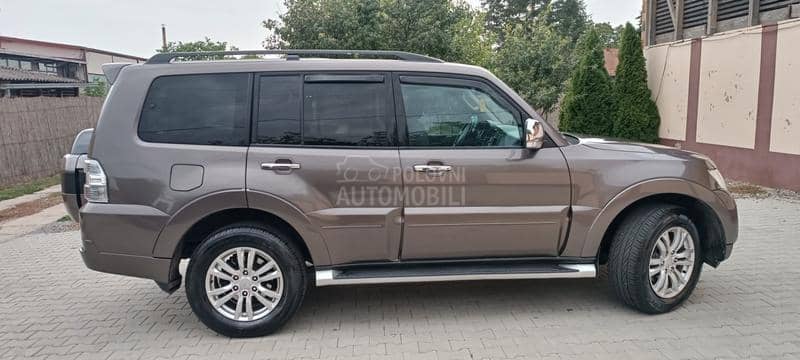 Mitsubishi Pajero N1