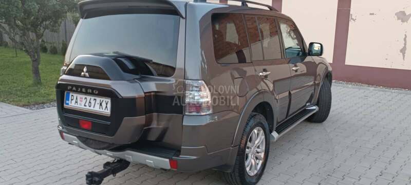 Mitsubishi Pajero N1