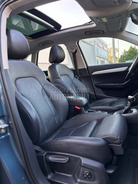 Audi Q3 2.0TDI AT MATRIX PAN