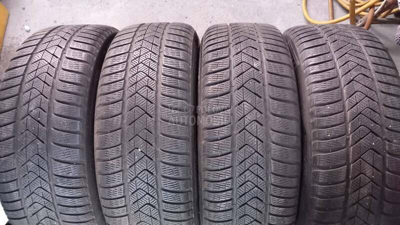 Pirelli 245/50 R19 Zimska