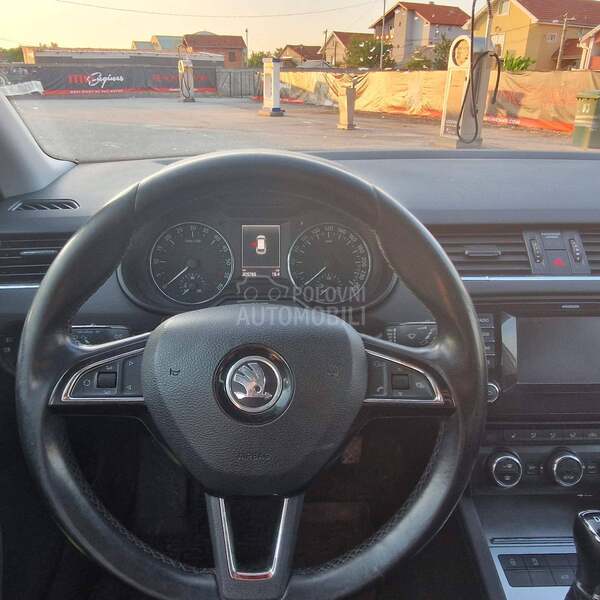 Škoda Octavia DSG LED