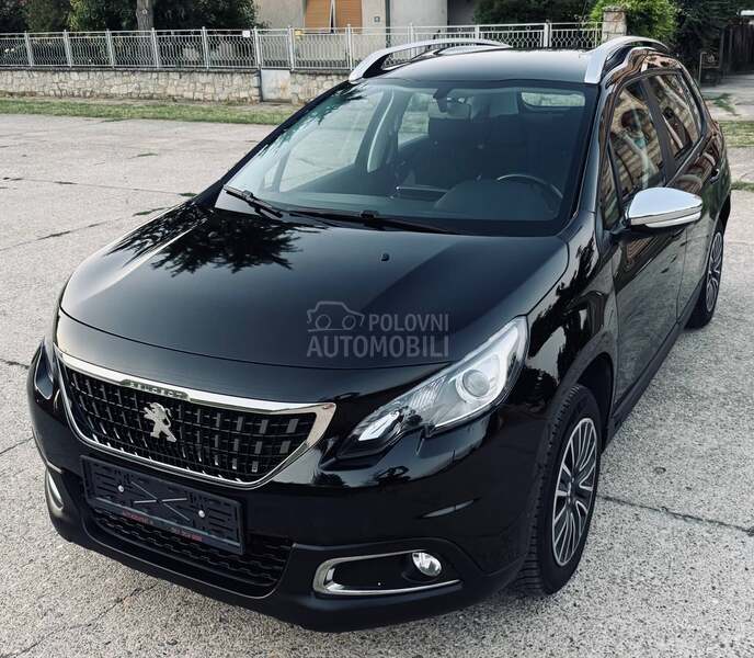 Peugeot 2008 1.2 AllURE  NOV