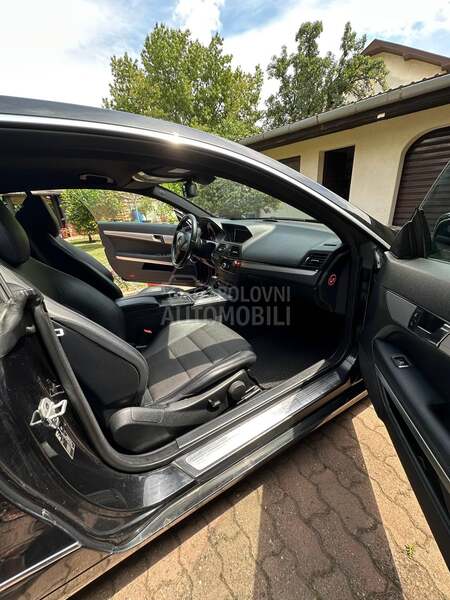 Mercedes Benz E 220 cdi bluetec