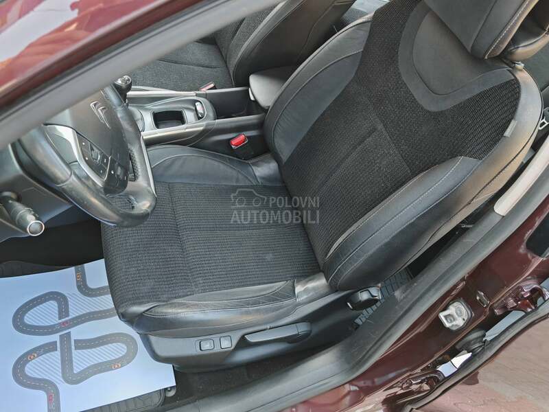 Citroen C4 e-HDi 92 ps/EXCLUSIV