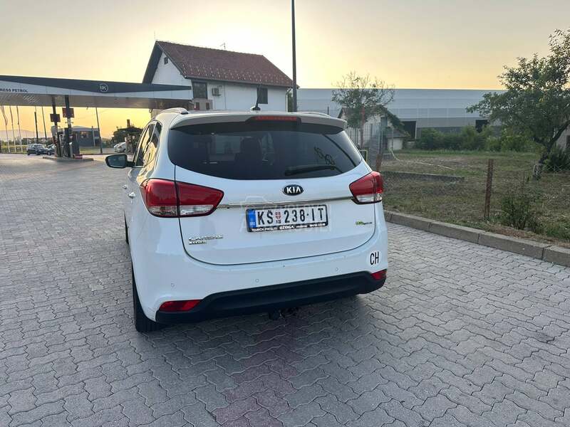 Kia Carens 1.7 crdi