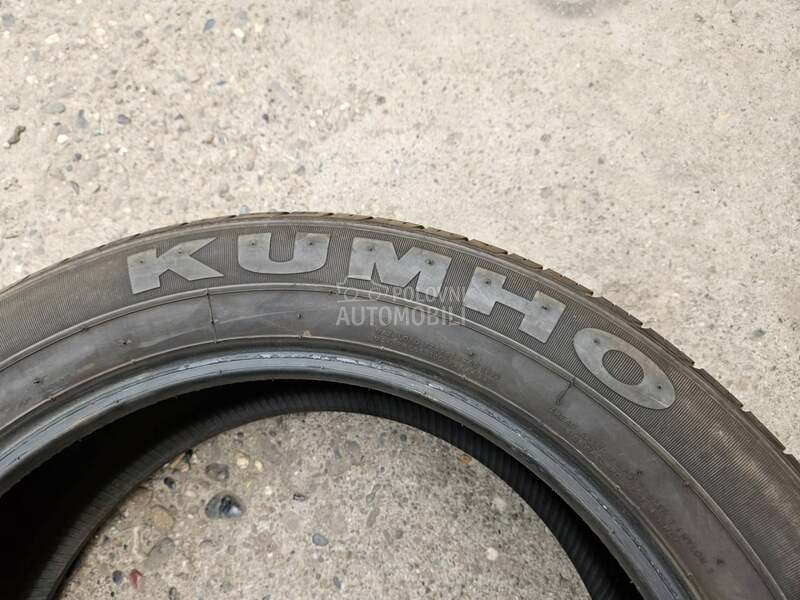 Kumho 225/55 R19 Letnja