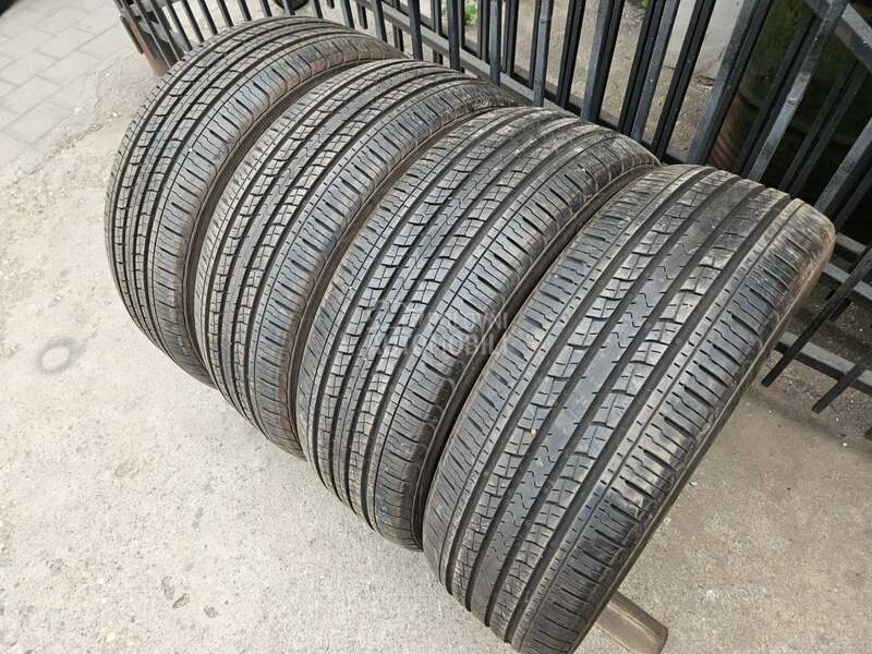 Kumho 225/55 R19 Letnja