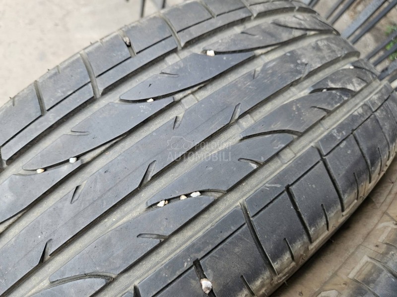 Bridgestone 235/45 R19 Letnja