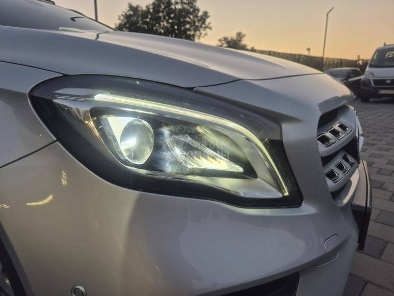 Mercedes Benz GLA 220 AMG 4MATIC