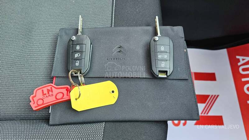 Citroen C3 Aircross SHINE/95000K/N0V