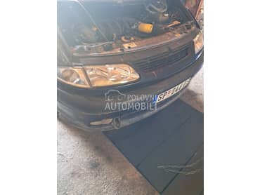 Far branik maska za Renault Espace od 1998. do 2003. god.