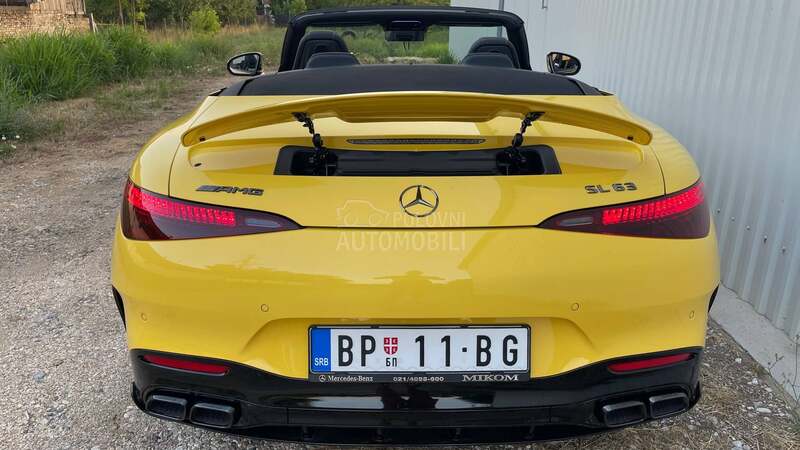 Mercedes Benz SL 63 AMG 