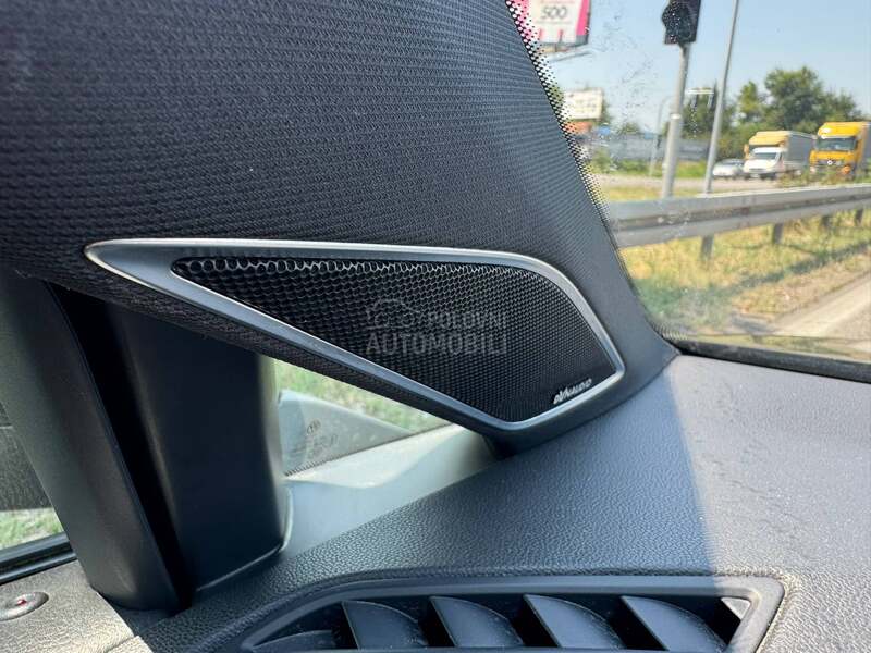 Volkswagen Golf 7 R LiNE DSG 40 Years