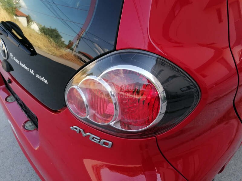 Toyota Aygo 1.0i COOL CH