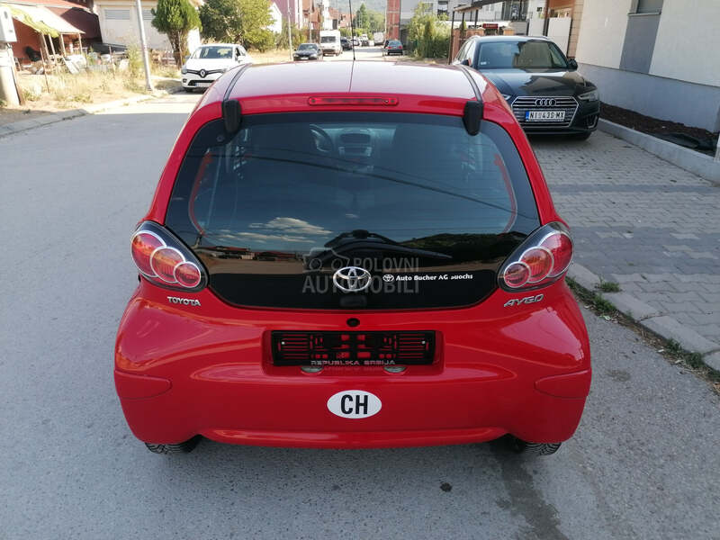 Toyota Aygo 1.0i COOL CH