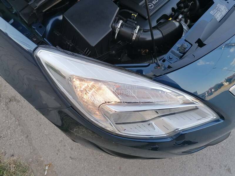 Opel Meriva 1.4i ESSENTIA CH