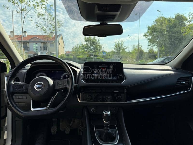 Nissan Qashqai 1.3 Mhev