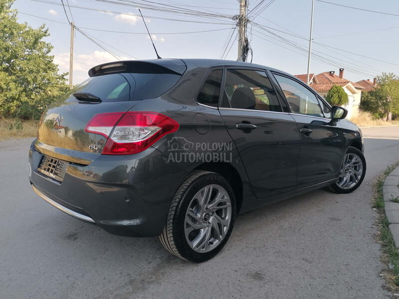 Citroen C4 1.2i SEDUCTION CH