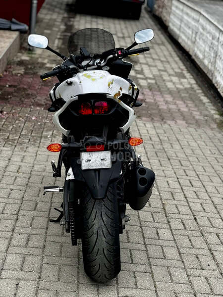 Yamaha Fazer 8 fz8