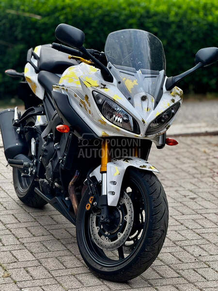 Yamaha Fazer 8 fz8