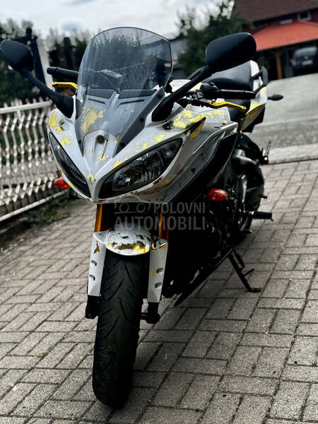 Yamaha Fazer 8 fz8