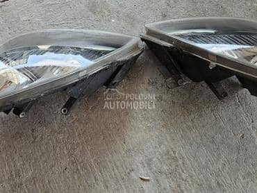 farovi za Opel Zafira od 2005. do 2011. god.