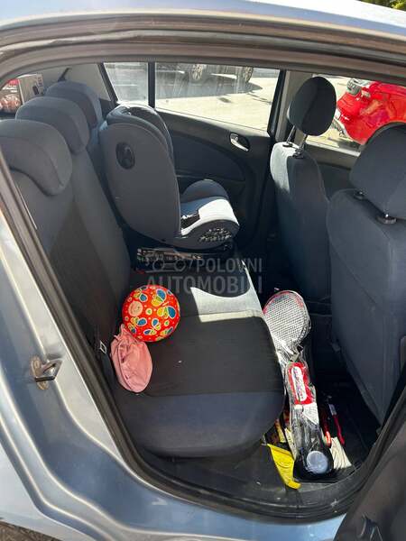 Opel Corsa D 1.4