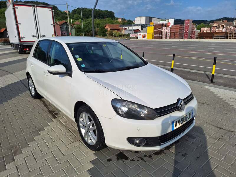 Volkswagen Golf 6 1.6TDI DSG