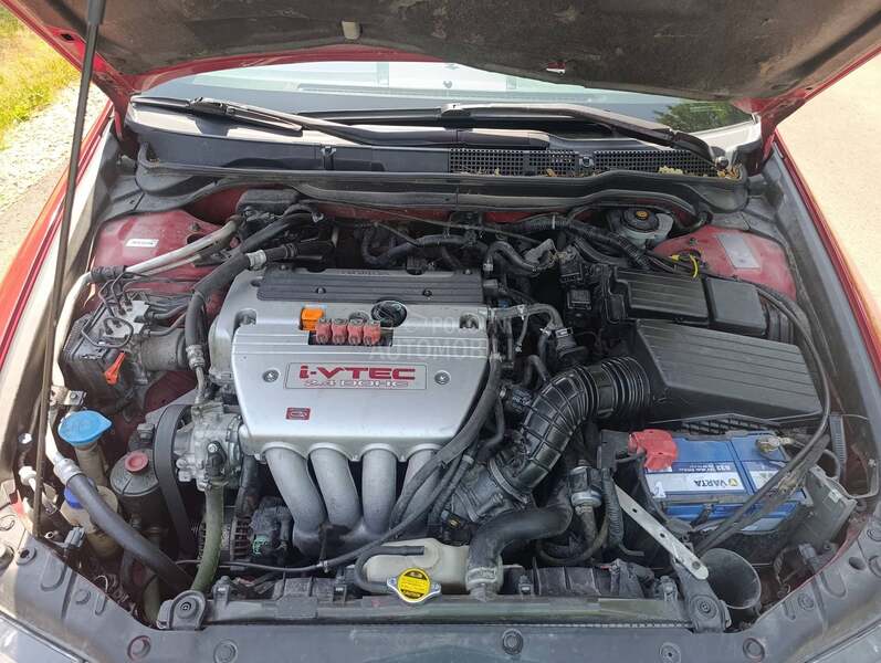 Honda Accord cl9