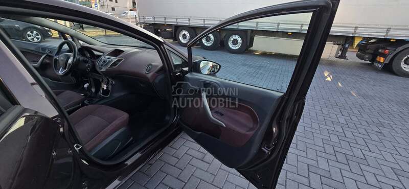 Ford Fiesta 99k/prvi vlas