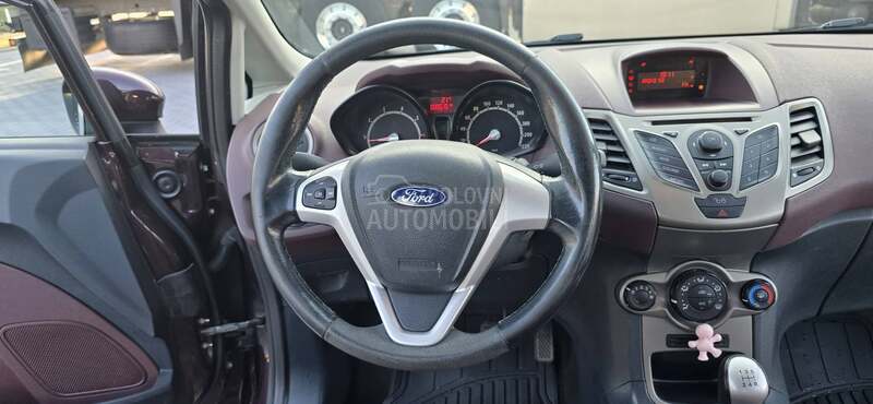 Ford Fiesta 99k/prvi vlas