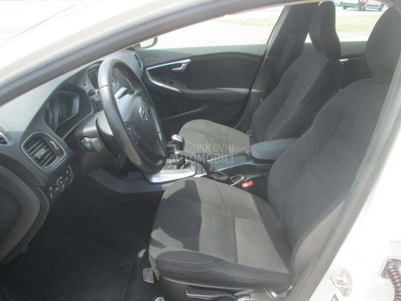 Volvo V40 2.0 d2 Business