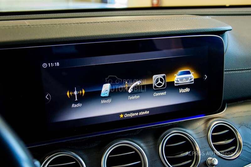Mercedes Benz E 220 4MATIC