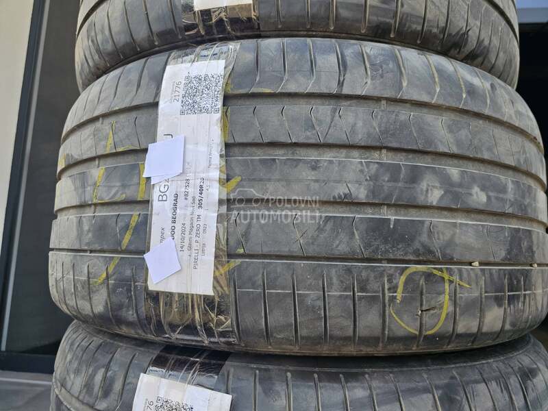 Pirelli 305/40 R20 Letnja