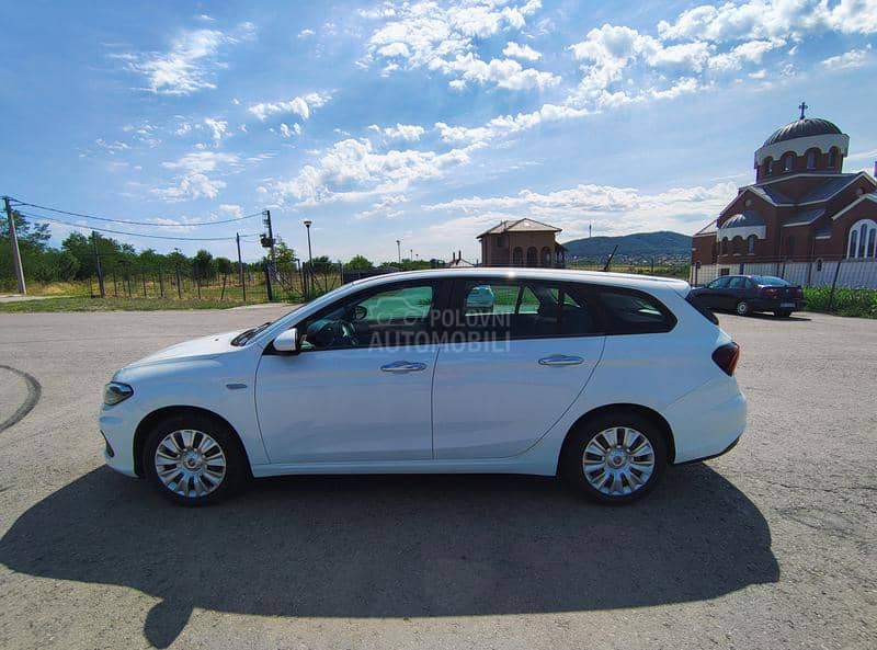 Fiat Tipo MIRROR STYLE 120HP