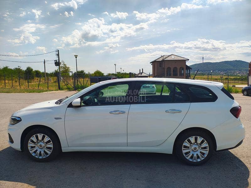 Fiat Tipo MIRROR STYLE 120HP