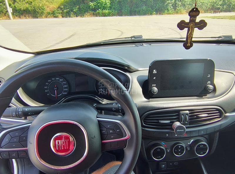 Fiat Tipo MIRROR STYLE 120HP