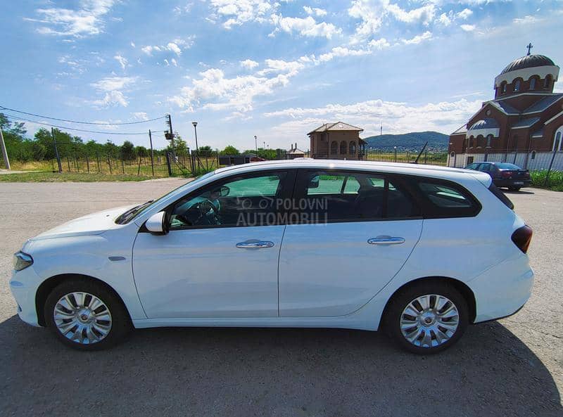 Fiat Tipo MIRROR STYLE 120HP