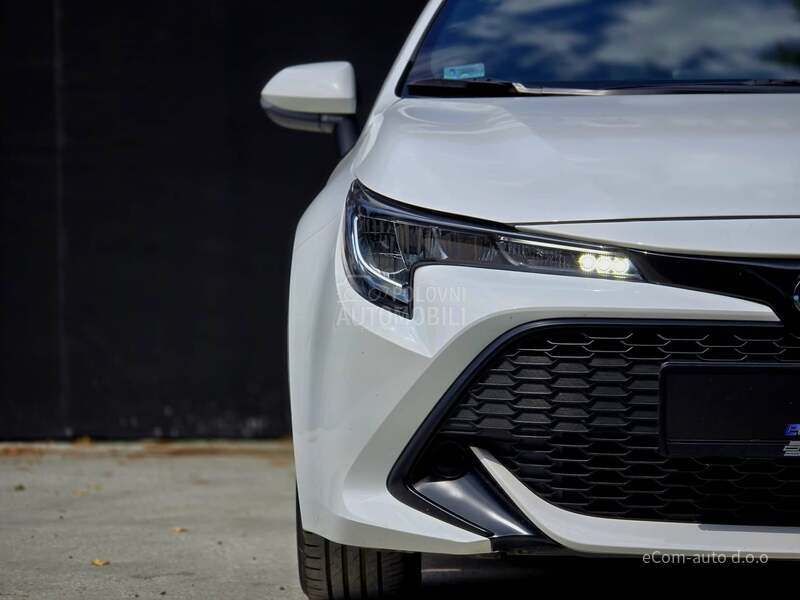 Toyota Corolla E-CVT SW HYBRID LUNA