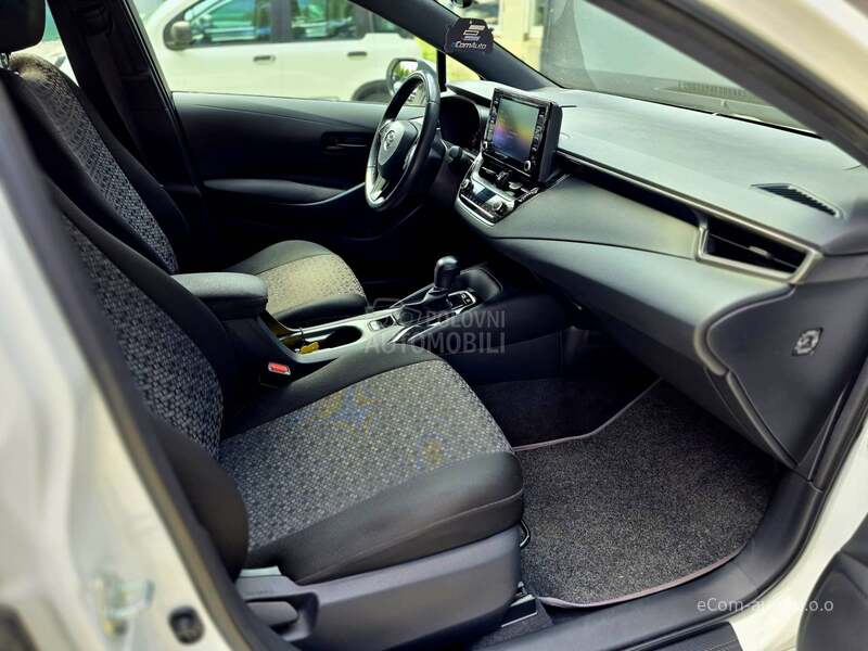 Toyota Corolla E-CVT SW HYBRID LUNA