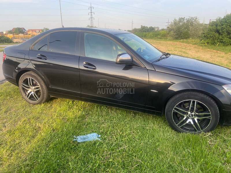 Mercedes Benz C 320 