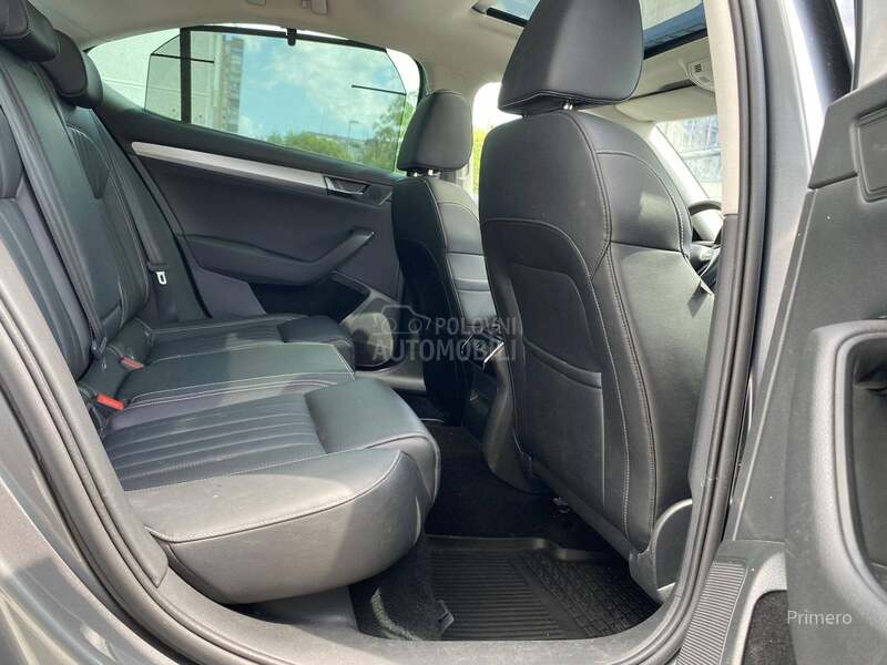Škoda Superb 1.4 TSI DSG Ambition