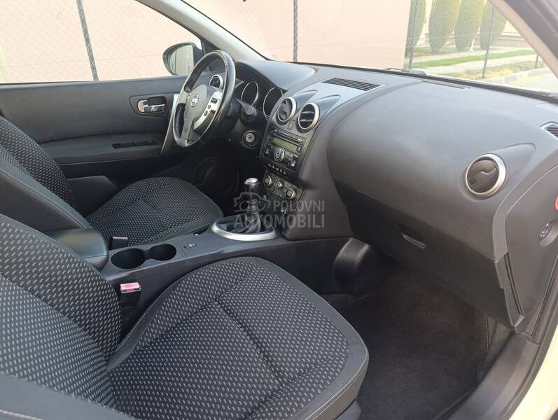 Nissan Qashqai 1.5 dci