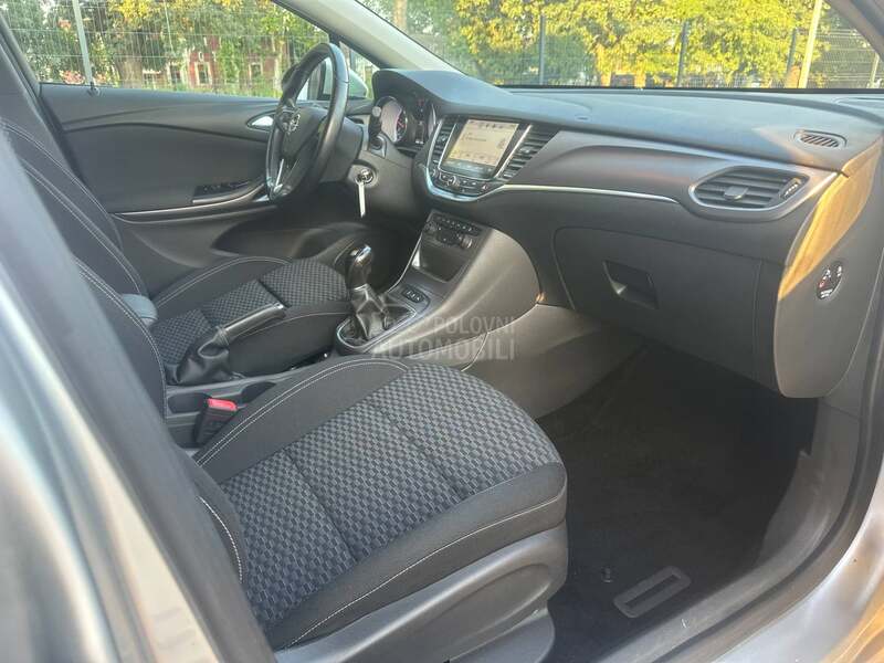Opel Astra K 1.6 CDTI VEL/SERVIS