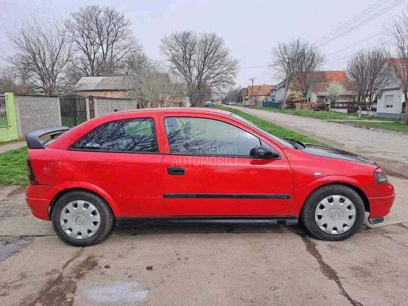 Opel Astra G 2.0
