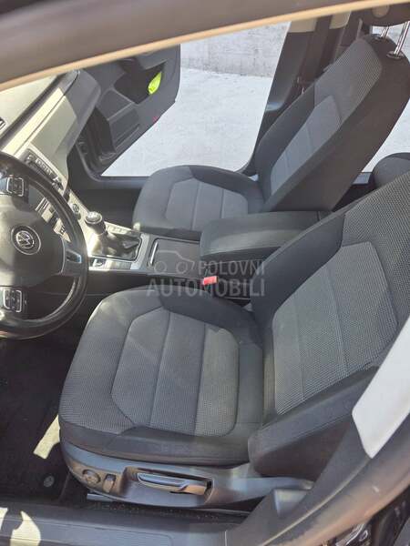 Volkswagen Passat B7 